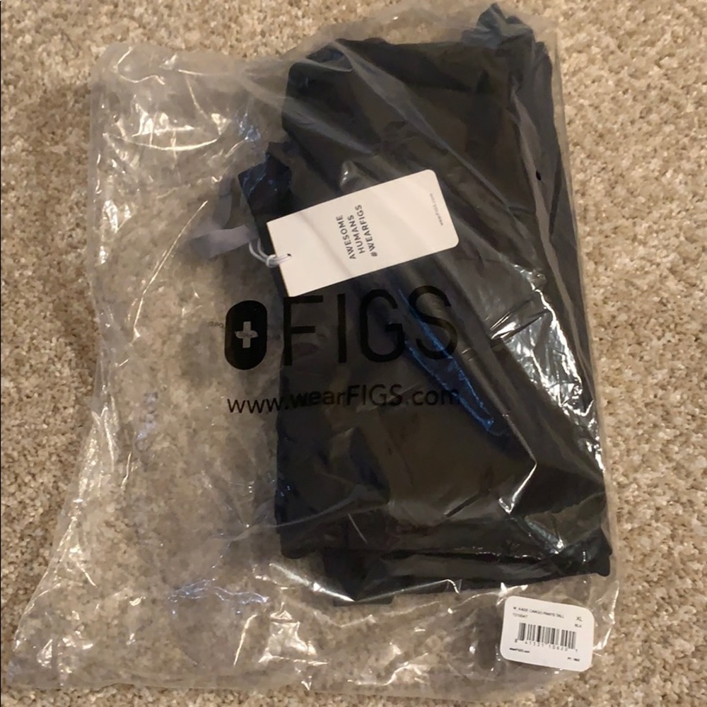 Figs Kade Cargo Tall Scrub Pants